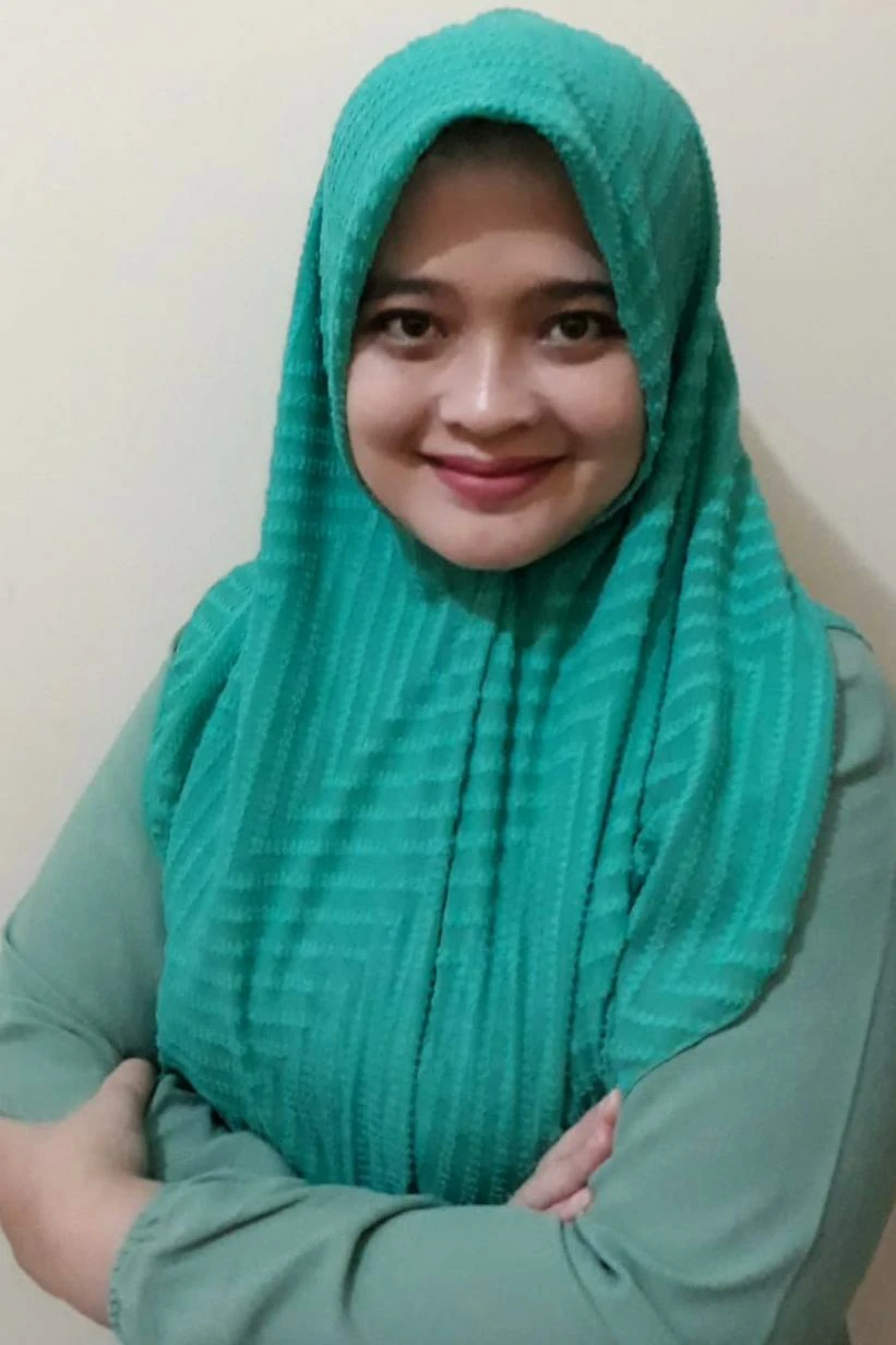 Mira Husna Nasution, S.K.M.
